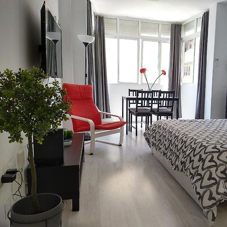 Amplio Estudio,Vista Mar Y Montana, A Pasos Del Centro Торремолінос Екстер'єр фото