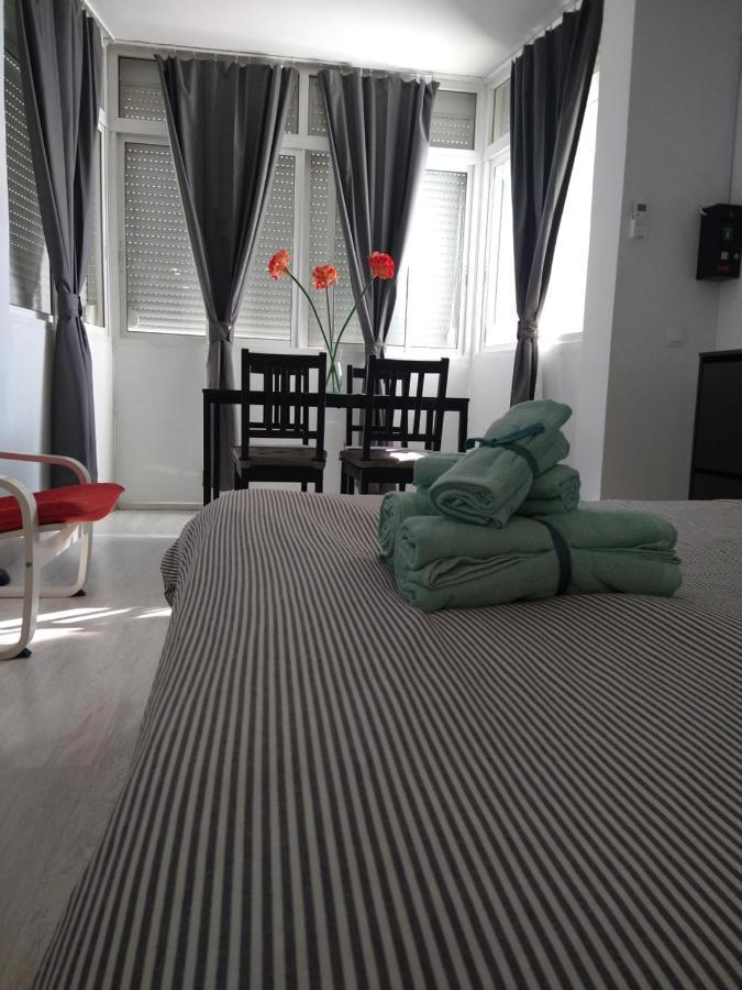 Amplio Estudio,Vista Mar Y Montana, A Pasos Del Centro Торремолінос Екстер'єр фото