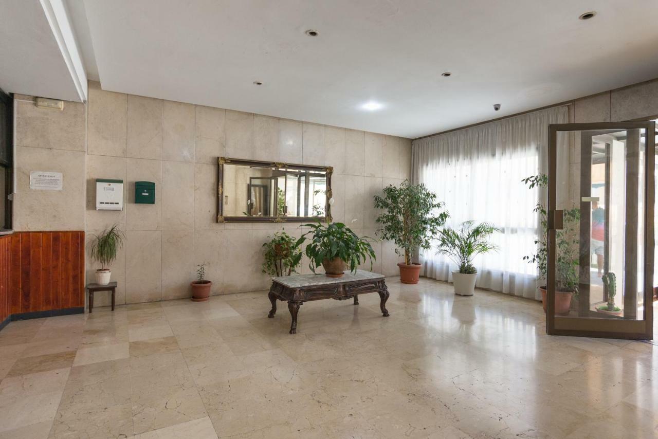 Amplio Estudio,Vista Mar Y Montana, A Pasos Del Centro Торремолінос Екстер'єр фото
